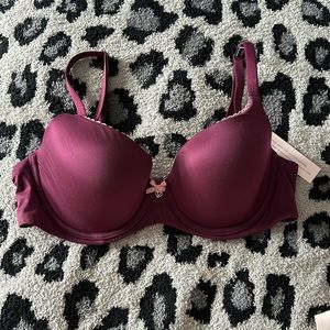 Body by Victoria’s Secret Bra